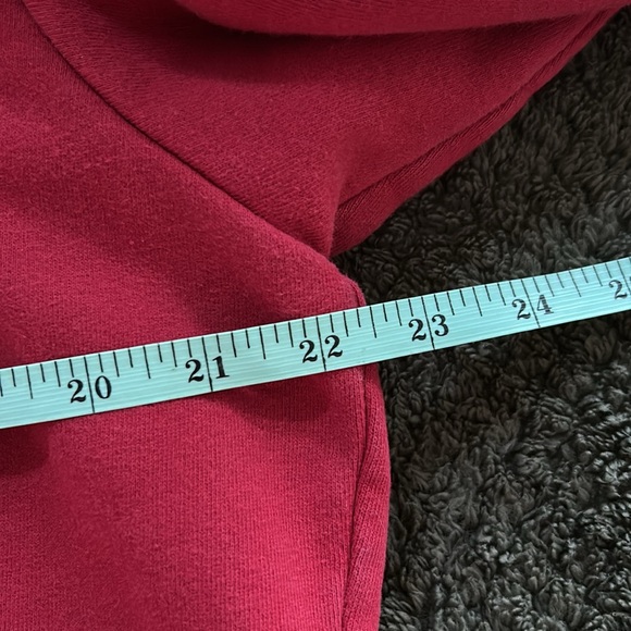 LEVI’S vintage red jersey crewneck fits unisex small - Picture 8 of 10